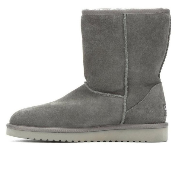 WOMEN'S KOOLABURRA BY UGG CLASSIC SHORT WINTER BOOTS size 4 - Picture 3 of 7